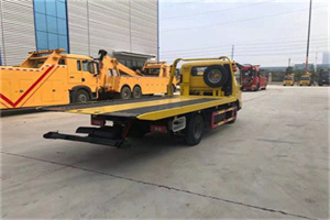 西峰非事故拖车