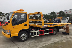 西峰哪里有拖车服务